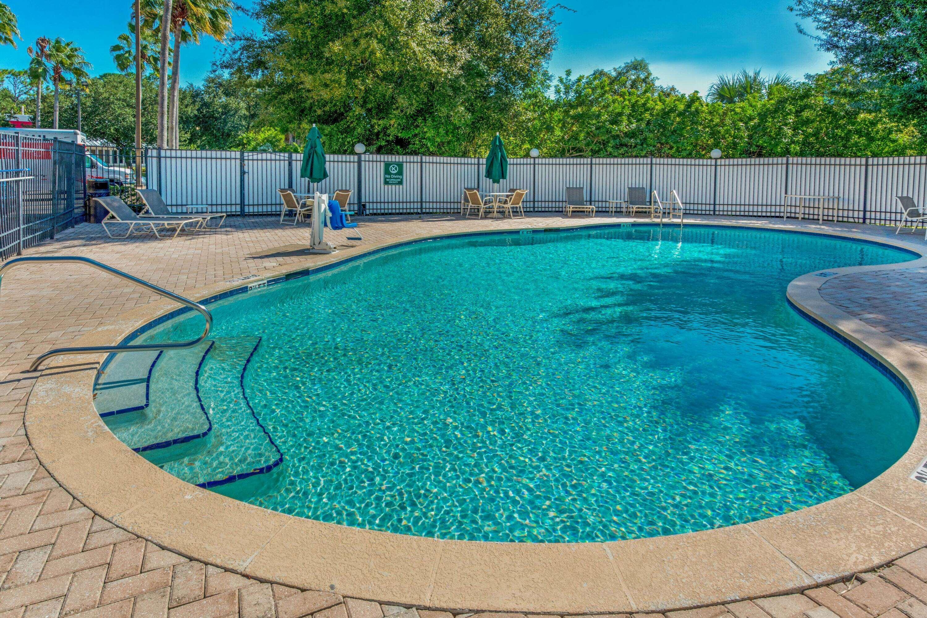 Hotel La Quinta By Wyndham Brandon West