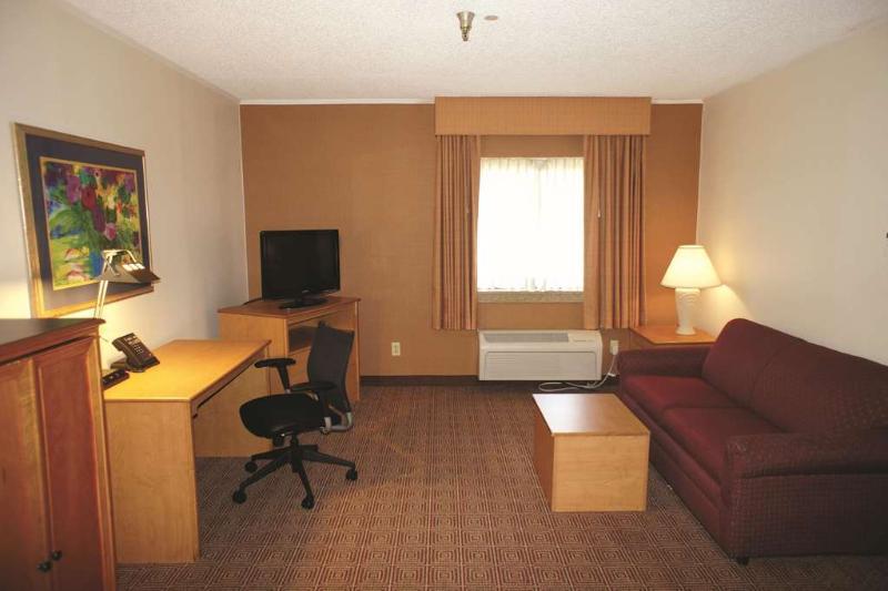 La Quinta By Wyndham Tampa Brandon West Hotel 3*
